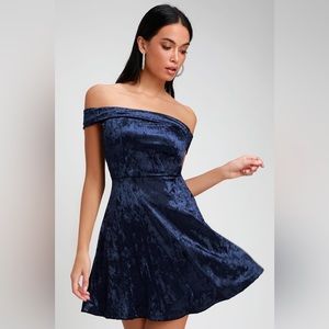 Lulu’s Blue Velvet Season Of Fun Skater Dress Velour Medium